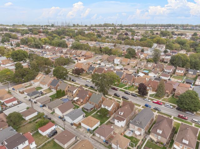 10928 S Avenue G Avenue, Chicago, IL 60617