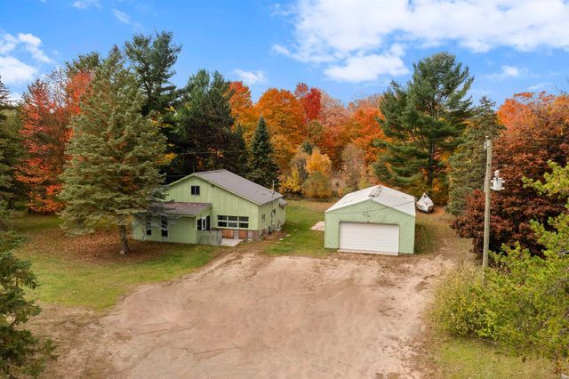 3182 S M-37, Traverse City, MI 49685