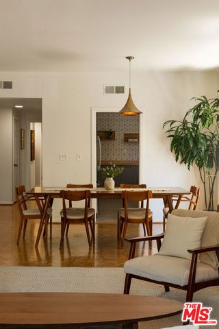 1539 Greenfield Avenue 102, Los Angeles, CA 90025