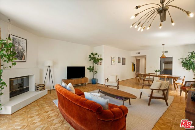 1539 Greenfield Avenue 102, Los Angeles, CA 90025