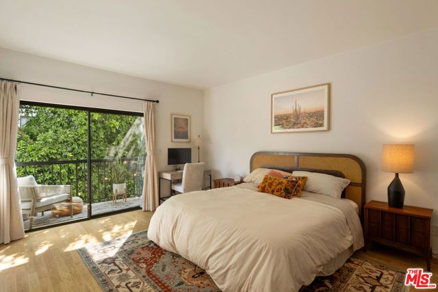 1539 Greenfield Avenue 102, Los Angeles, CA 90025