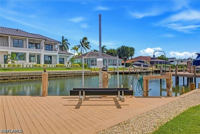 251 Seminole CT, Marco Island, FL 34145