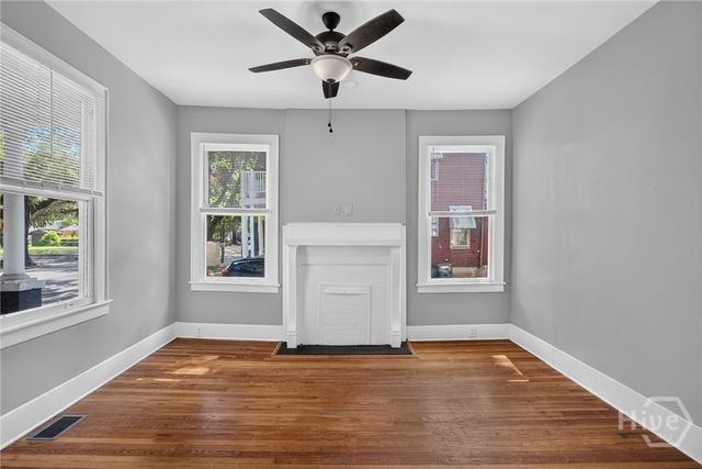535 E 37th Street, Savannah, GA 31401