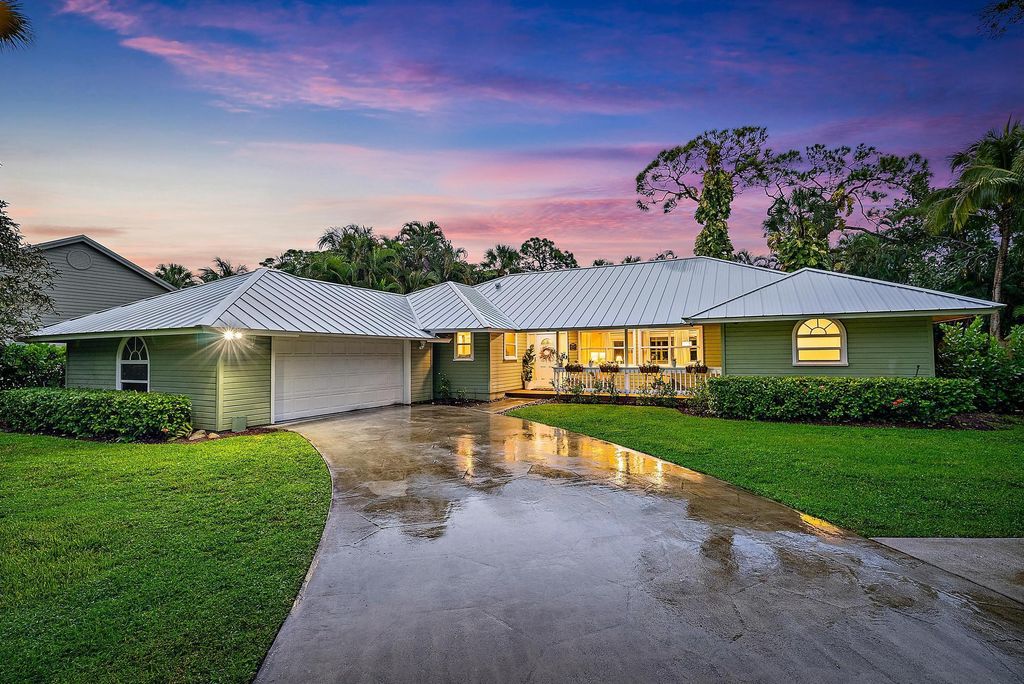 18020 Crown Quay Lane, Jupiter, FL 33458