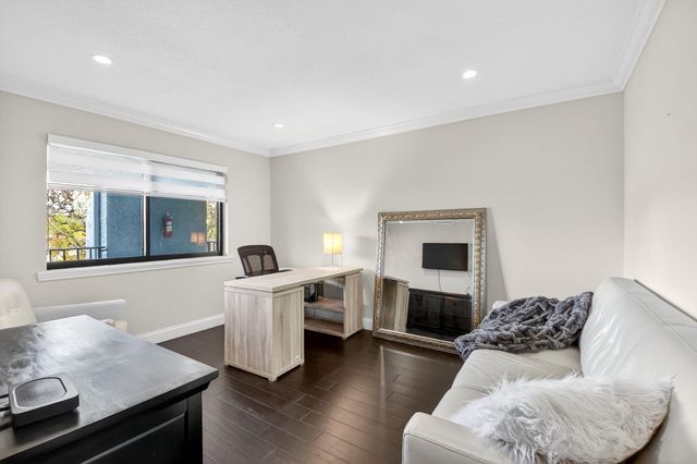 4290 Deste Court 303, Lake Worth, FL 33467