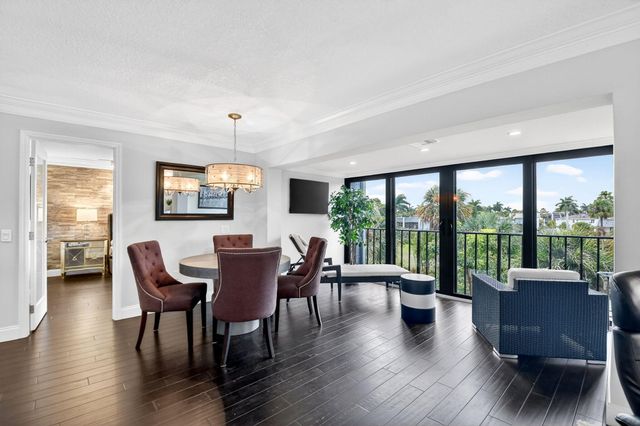 4290 Deste Court 303, Lake Worth, FL 33467