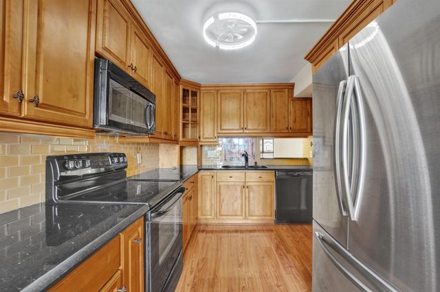 5306 Cedar Lake Drive 201, Boynton Beach, FL 33437