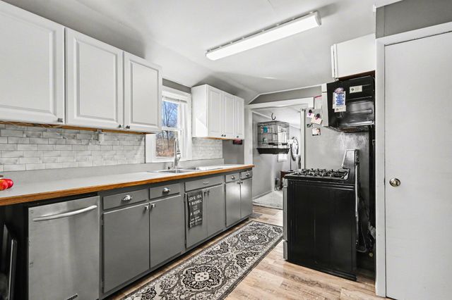 130 South Street, Schoolcraft, MI 49087