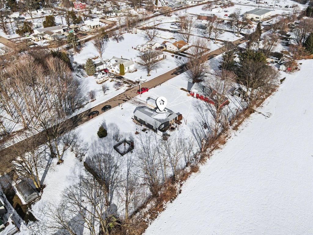 130 South Street, Schoolcraft, MI 49087