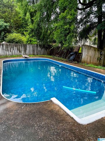 120 KING ARTHUR PLACE, Alabaster, AL 35007