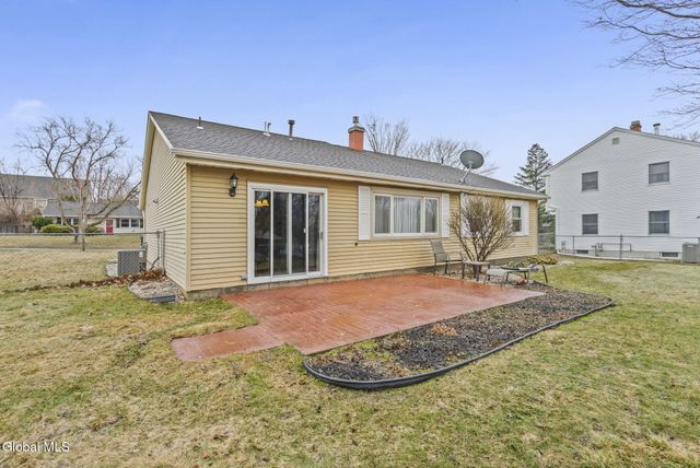 4 Deerfield Drive, Cohoes, NY 12047