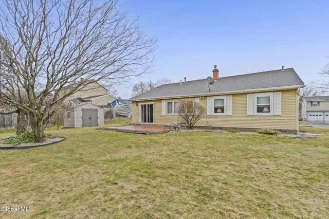 4 Deerfield Drive, Cohoes, NY 12047