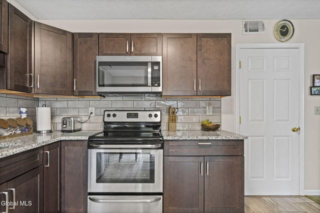 4 Deerfield Drive, Cohoes, NY 12047