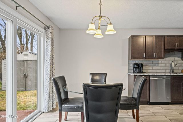 4 Deerfield Drive, Cohoes, NY 12047