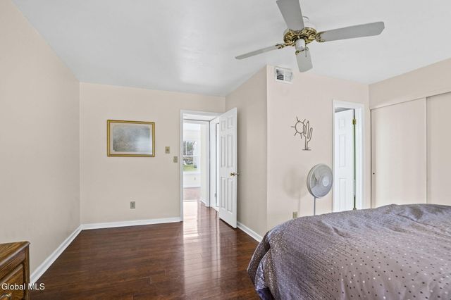 4 Deerfield Drive, Cohoes, NY 12047