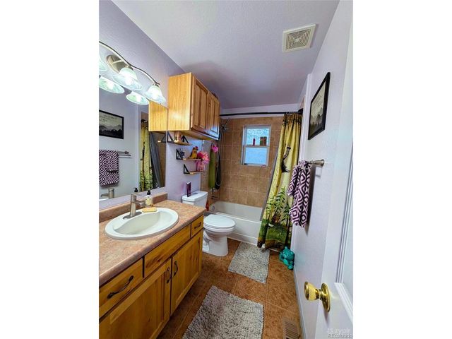3050 W County Road 82e, Livermore, CO 80536