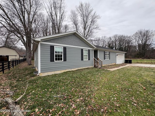 5466 R Bruce Ave, Louisville, KY 40214