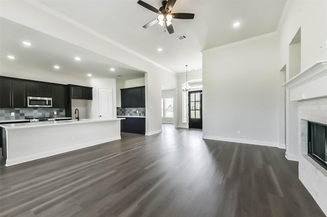 6618 Freret Bayou, Baytown, TX 77523