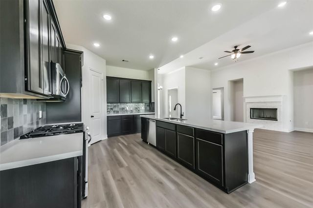 6618 Freret Bayou, Baytown, TX 77523