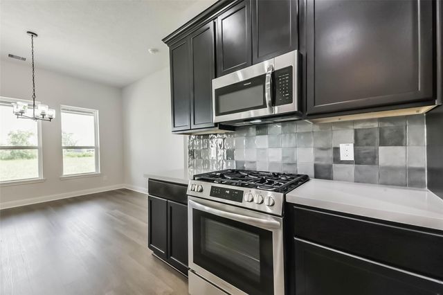 6618 Freret Bayou, Baytown, TX 77523