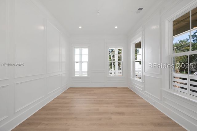 111 Willow Point Rd, Beaufort, SC 29906