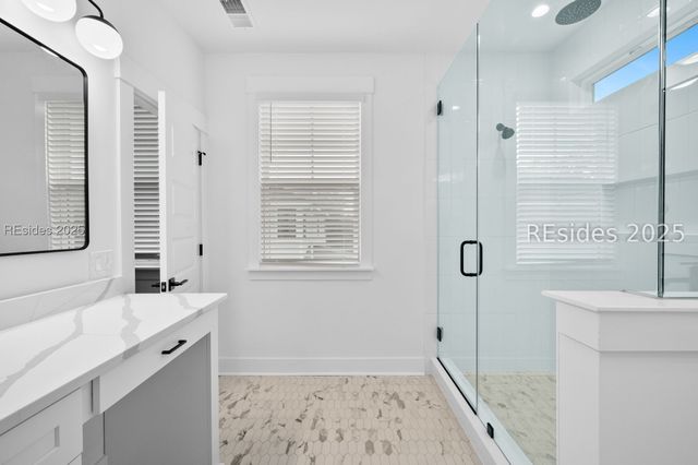 111 Willow Point Rd, Beaufort, SC 29906