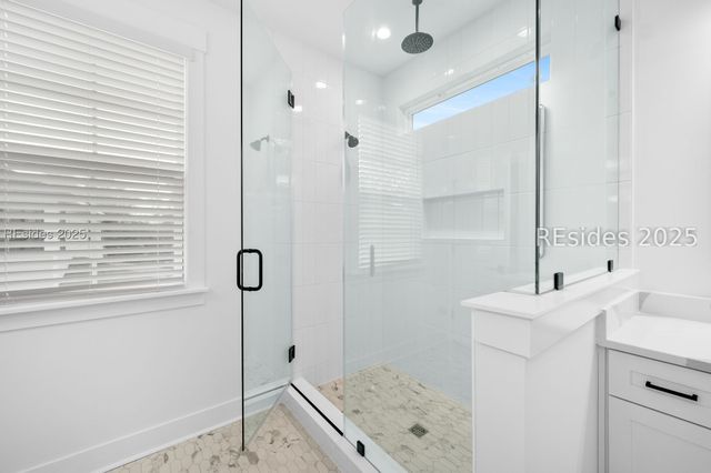 111 Willow Point Rd, Beaufort, SC 29906