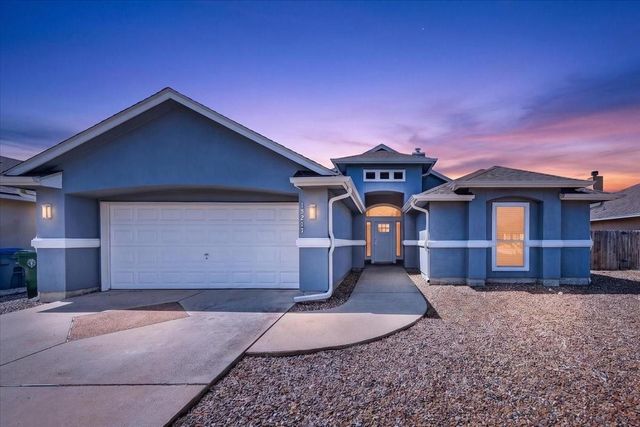 15217 Main Royal Drive, Corpus Christi, TX 78418