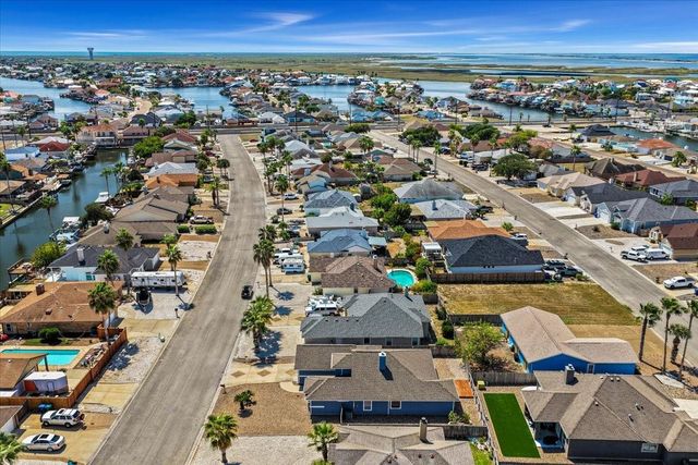 15217 Main Royal Drive, Corpus Christi, TX 78418