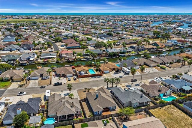 15217 Main Royal Drive, Corpus Christi, TX 78418