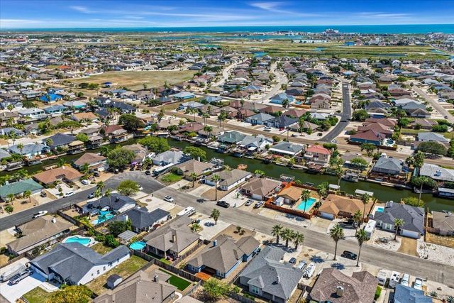 15217 Main Royal Drive, Corpus Christi, TX 78418