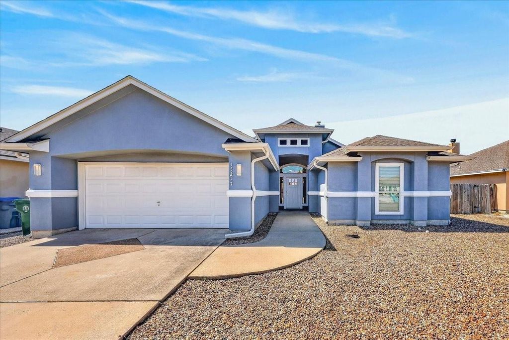15217 Main Royal Drive, Corpus Christi, TX 78418