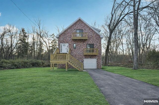 109 Monmouth Avenue, Wayne, NJ 07470