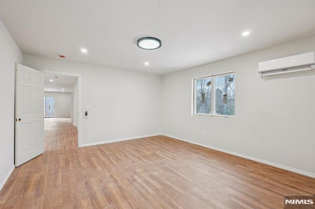 109 Monmouth Avenue, Wayne, NJ 07470