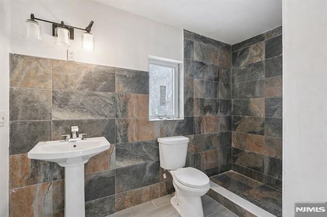 109 Monmouth Avenue, Wayne, NJ 07470