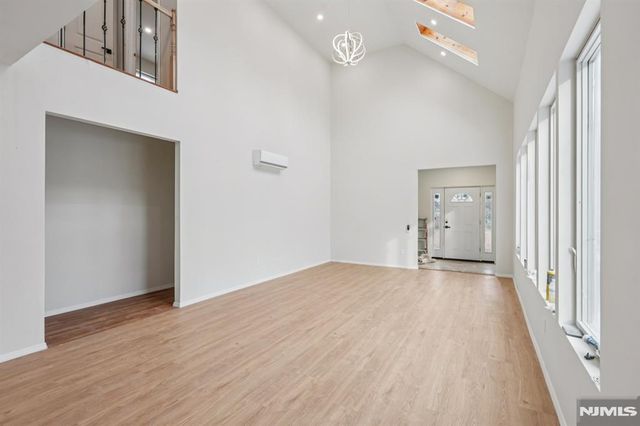 109 Monmouth Avenue, Wayne, NJ 07470