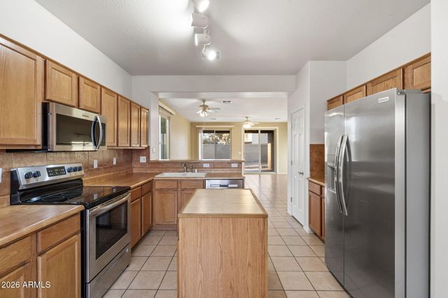 15494 W VENTURA Street, Surprise, AZ 85379