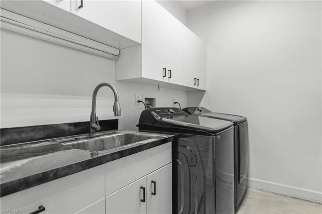 14988 Bonaire CIR, Fort Myers, FL 33908