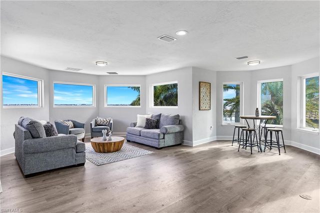 14988 Bonaire CIR, Fort Myers, FL 33908