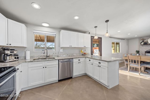 4723 N Maddux Avenue, Tucson, AZ 85704