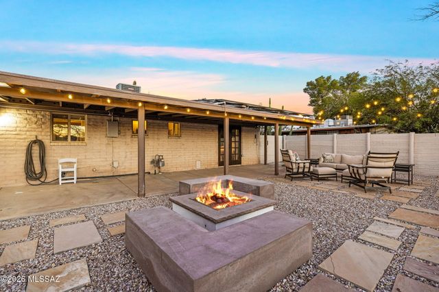 4723 N Maddux Avenue, Tucson, AZ 85704