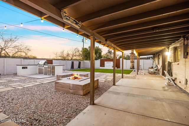 4723 N Maddux Avenue, Tucson, AZ 85704
