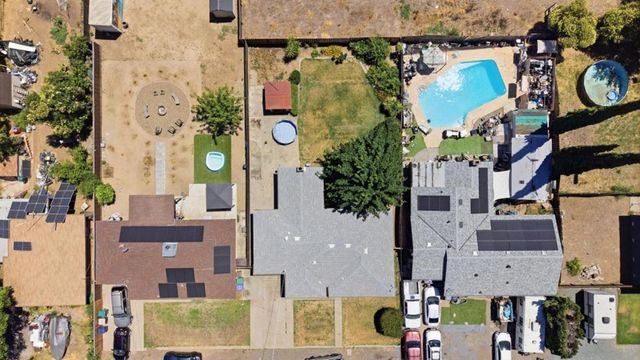 2912 Oleander Avenue, Merced, CA 95340