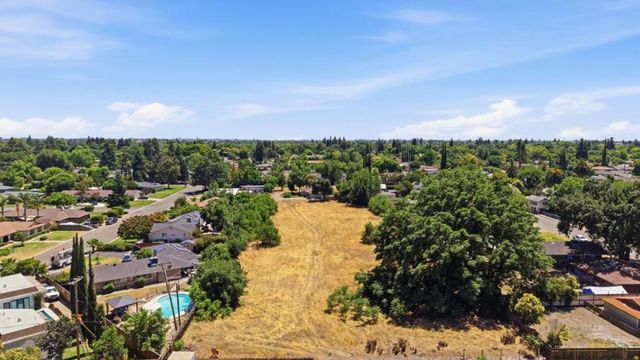 2912 Oleander Avenue, Merced, CA 95340