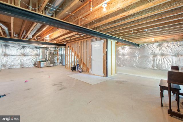 76 DENISON ST, Fredericksburg, VA 22406