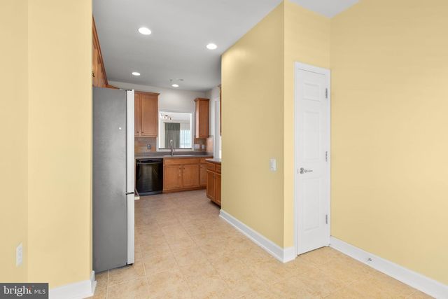 76 DENISON ST, Fredericksburg, VA 22406