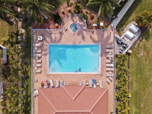 240 W END DRIVE 311, Punta Gorda, FL 33950