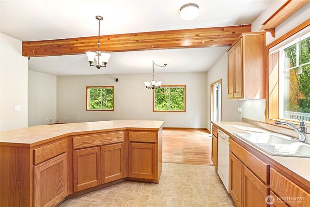 3831 W 88th Street, Blaine, WA 98230
