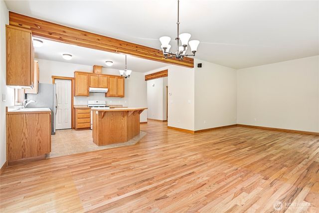 3831 W 88th Street, Blaine, WA 98230