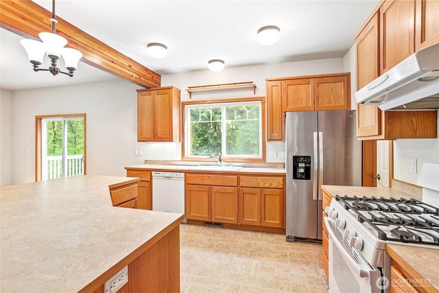 3831 W 88th Street, Blaine, WA 98230